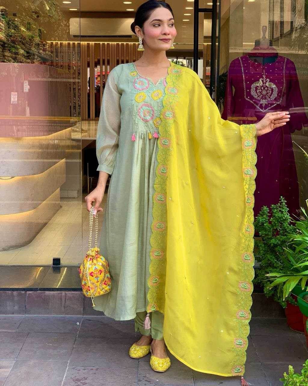 Heavy Parampara Printed Embroidery Anarkali Gown - MYLUXURY LANE ENTERPRISE